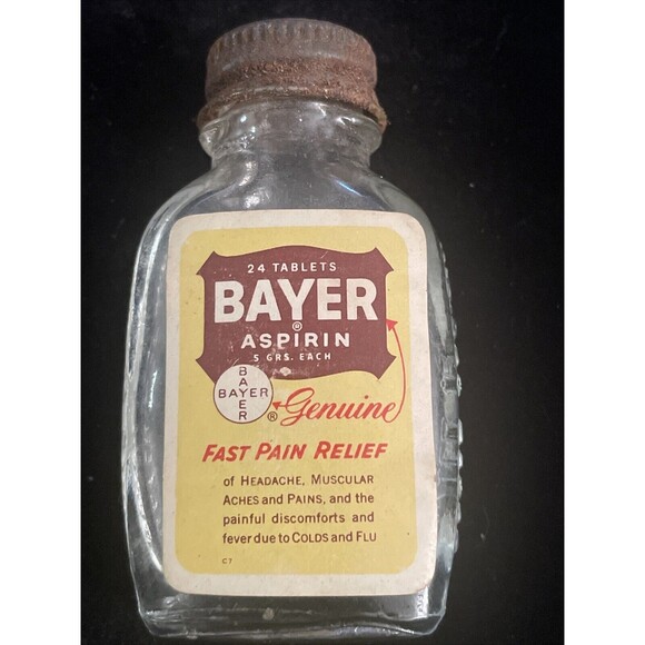 vintage Bayer Aspirin (empty) glass bottle, embossed sides, paper Label 2.5 tall - Picture 1 of 8